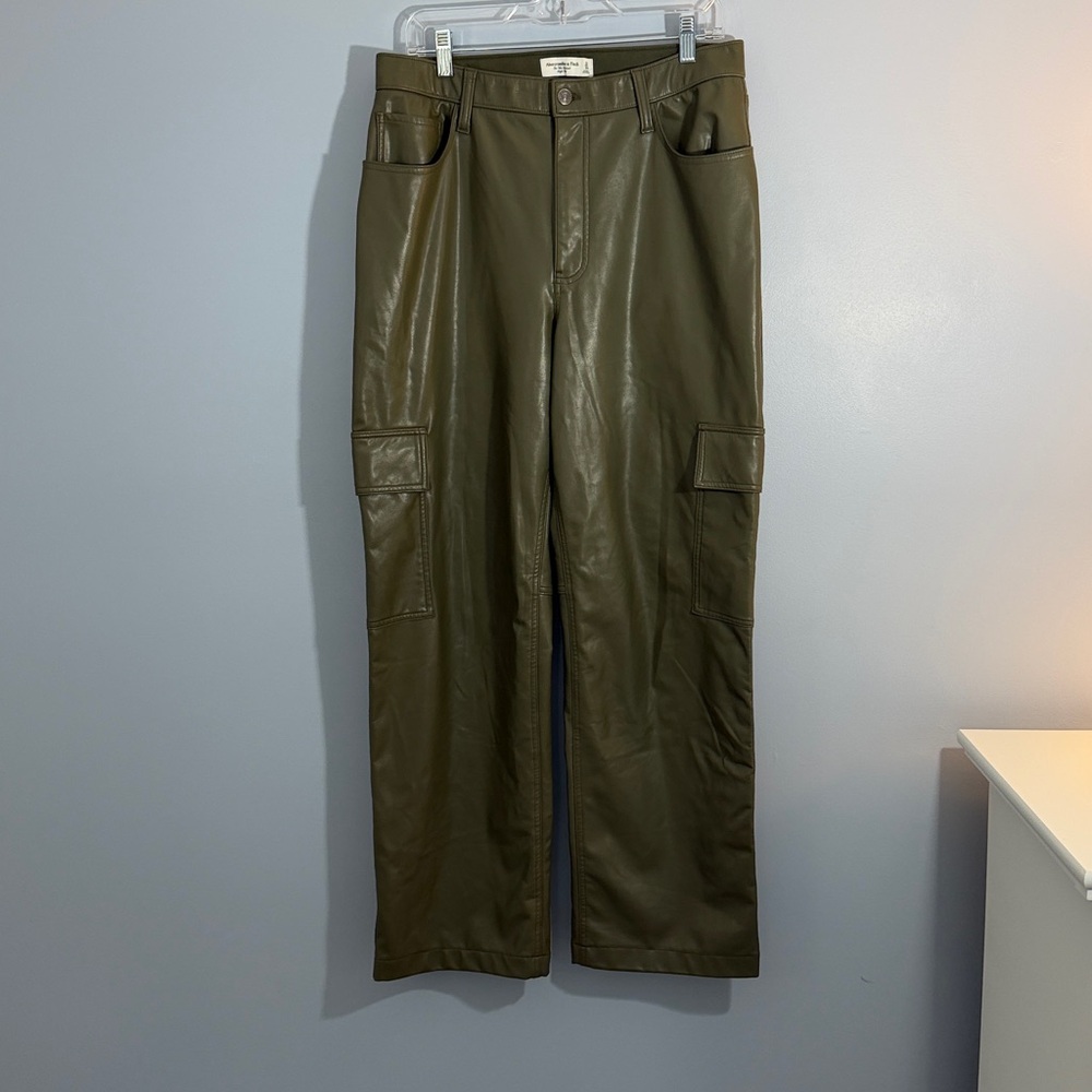 Abercrombie & Fitch faux leather 90’s relaxed high rise pants SZ 32/14 - Picture 2 of 13